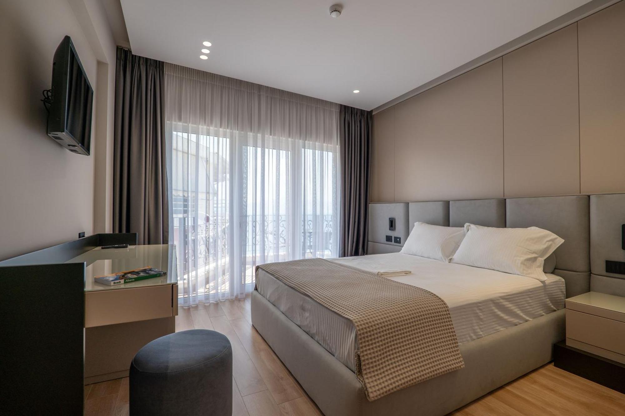 Ami Mar Hotel Saranda Kültér fotó