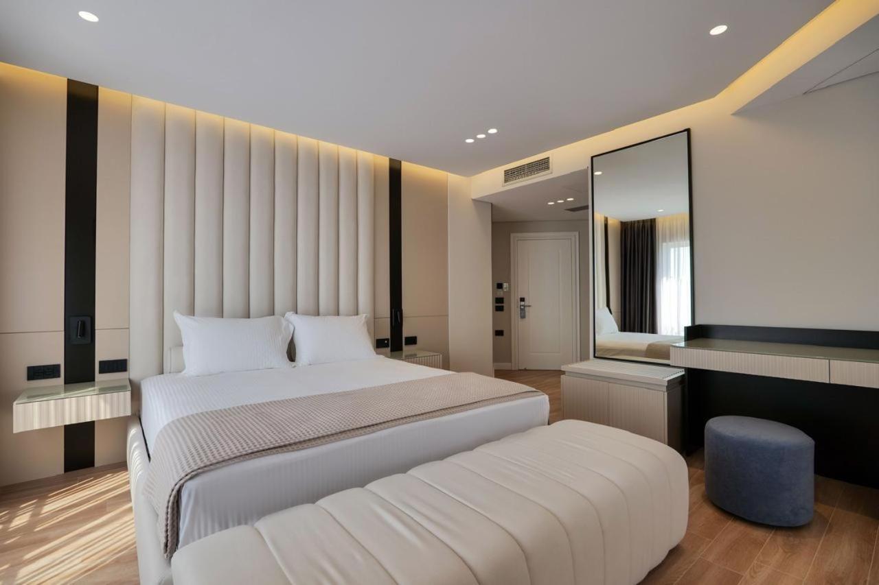 Ami Mar Hotel Saranda Kültér fotó